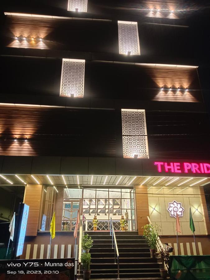 The Pride Hotel Jamshedpur Exterior photo