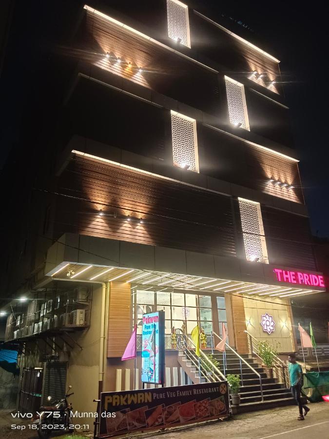 The Pride Hotel Jamshedpur Exterior photo