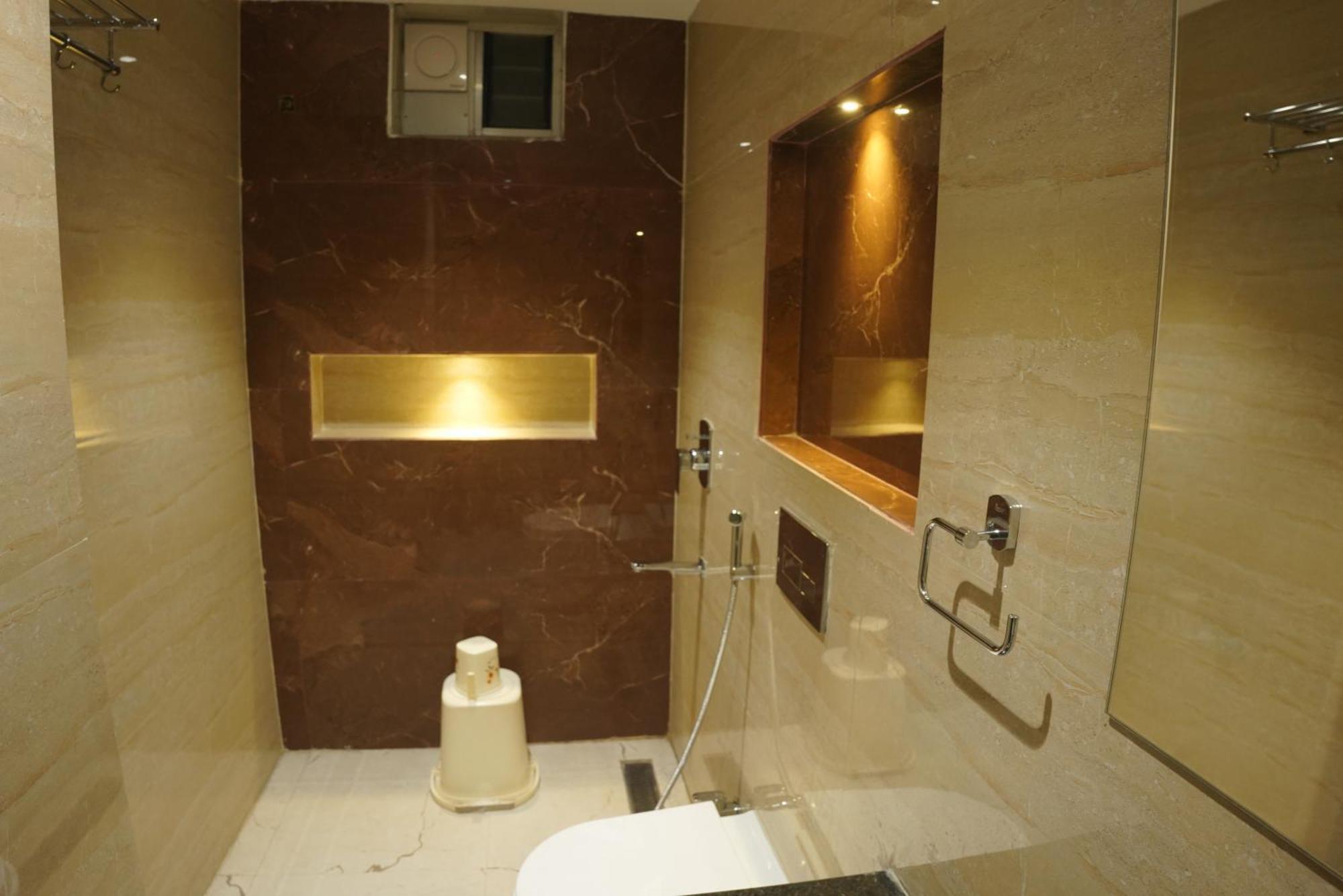The Pride Hotel Jamshedpur Exterior photo